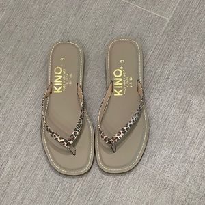 Kino leather sandals